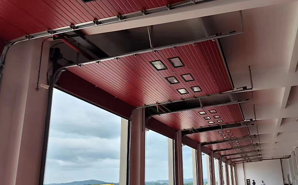 米脂工业翻板门